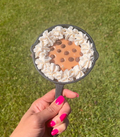 Chocolate Chip Cookie Cake Candle (8.5oz)